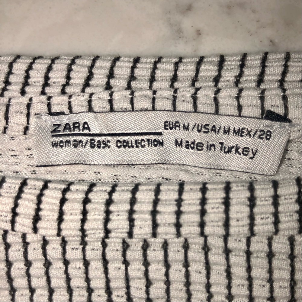 Zara Basic Collection Black/White Sweatshirt - image 4